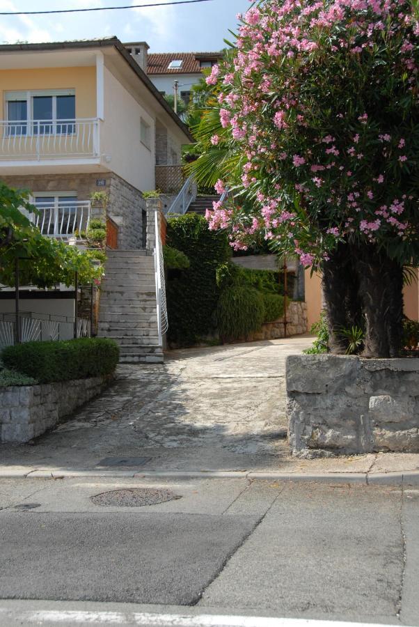 Apartment Bozic Opatija Exterior photo