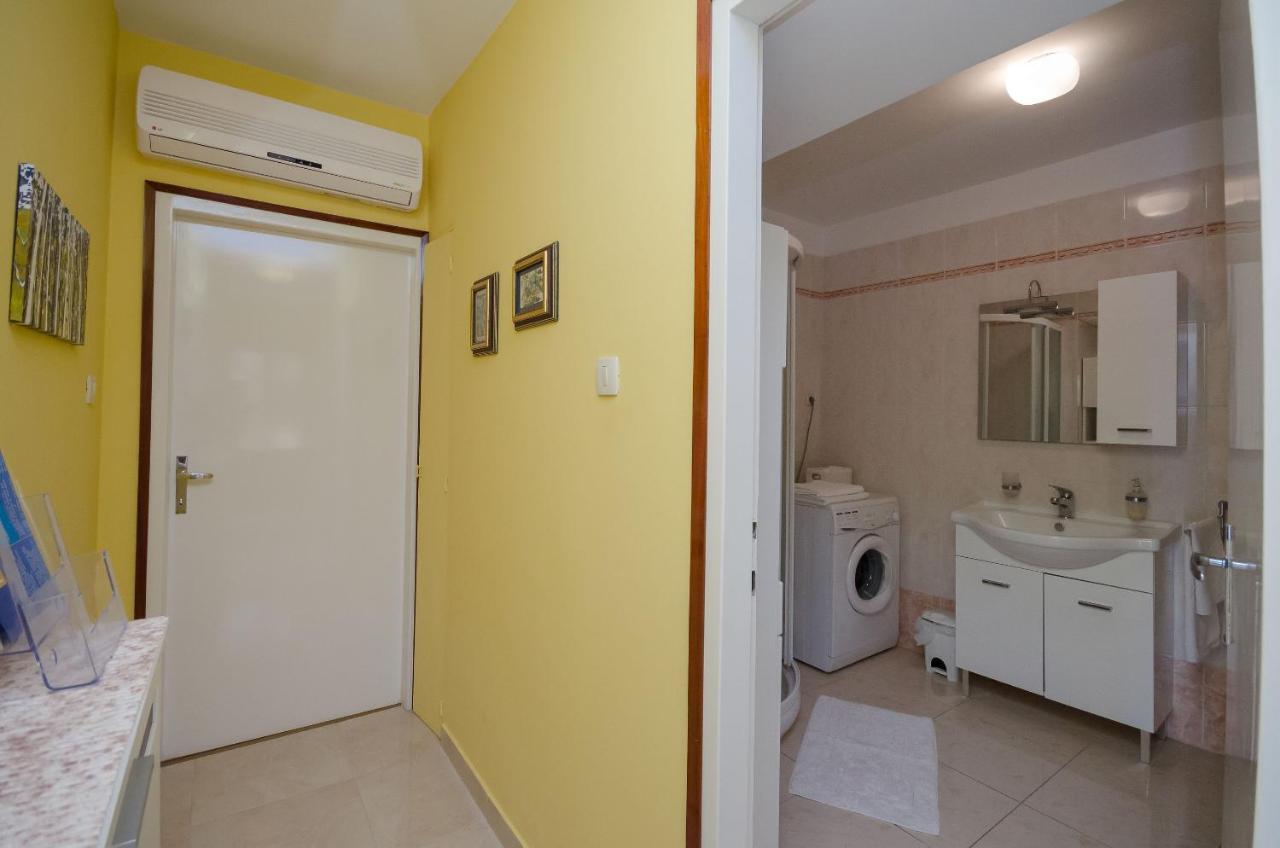 Apartment Bozic Opatija Exterior photo